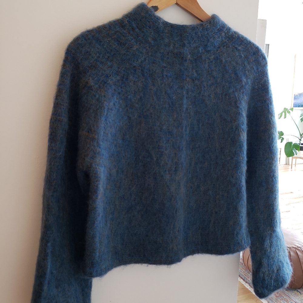 Uniqlo wool/alpaca sweater